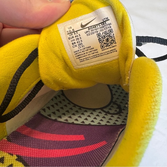 Nike Air Max 270 React Multicolor Sneakers - Picture 6 of 6